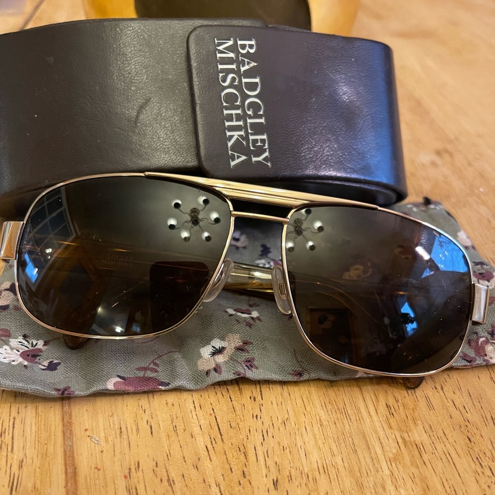 BADGLEY MISCHKA Sunglasses